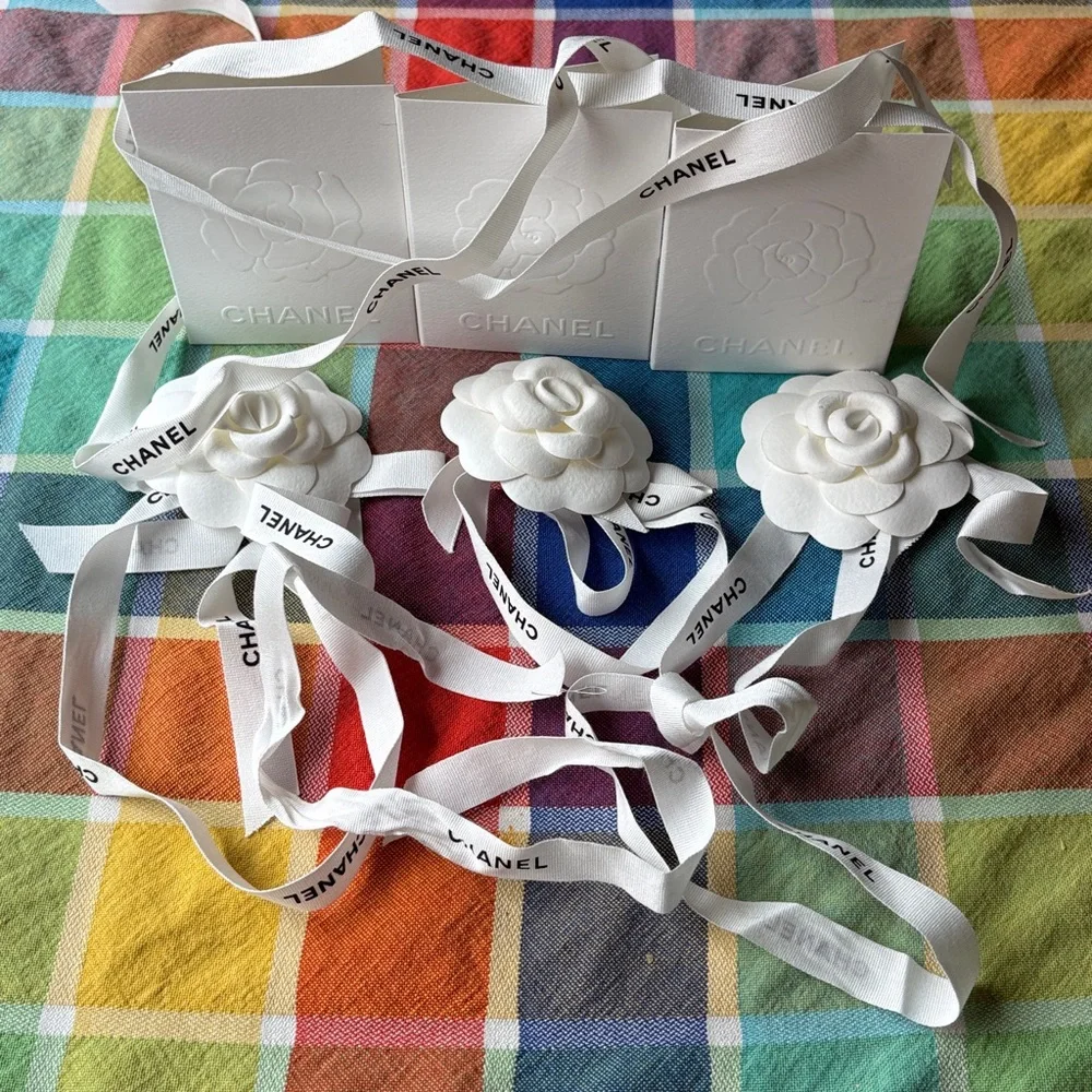 🌹Chanel White Camellia Flower with Ribbon Set🌹
